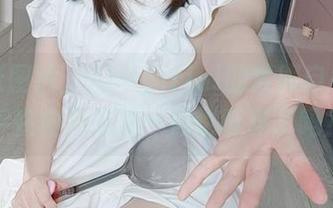 一张张图片，Asagiriai的常服自拍，似乎在向我低语…你也听见了吗？