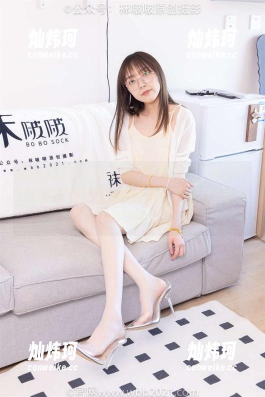 BoBoSocks袜啵啵-稚予 BoBoSocks袜啵啵 - 从腿到心,稚予黑色小腿袜资源合集,让你爱上这‘不简单’的搭配!
