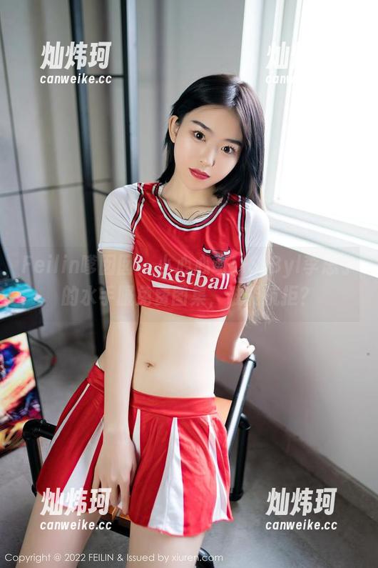 Feilin嗲囡囡 - 小心心动！SiByl李思宁的水手服免费图集，谁能抗拒？