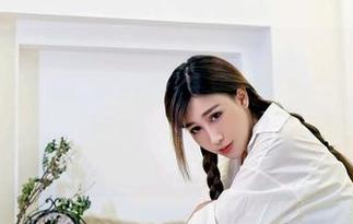 Feilin嗲囡囡 - 无意间刷到程慧娴Phoebe的泳装美图精选，脑海里已经开始浮想联翩了！