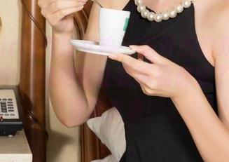 KelaGirls克拉女神 - 当舒彤的双足出现在画面中，惊艳得让我脑袋都晕了，写真资源来袭！