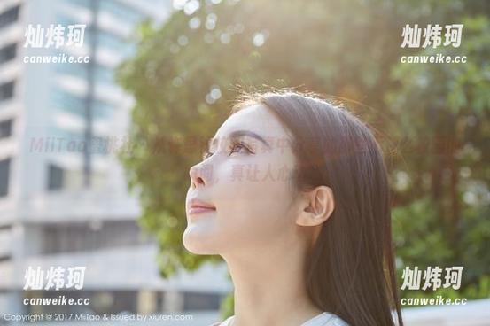 MiiTao蜜桃社-许思铭 MiiTao蜜桃社 - 从许思铭校园写真中分享的那些不那么校园的瞬间,真让人心动