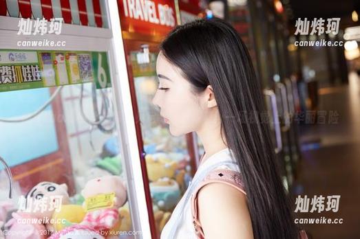 MiiTao蜜桃社-韩贝贝 MiiTao蜜桃社 - 韩贝贝定制蕾丝写真:一场视觉上的华丽冒险