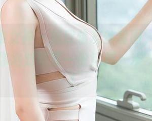 TGOD推女神 - 顾欣怡灰丝套图，关联：生活中你绝对需要一份这样‘灰’色幽默！