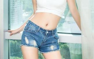 TouTiao头条女神 - 浴缸里不止是泡澡！李丽莎的另类风格，免费下载，记得收藏！