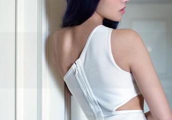 TuiGirl推女郎 - 李七喜居家的一瞬，图片资源是不是过于诱惑了？