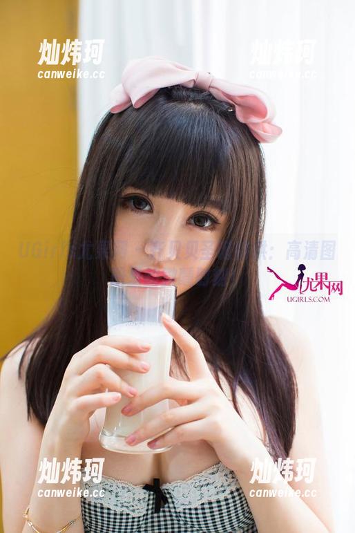 UGirls尤果网 - 齐贝贝圣诞特供：高清图册里的微醺时刻！