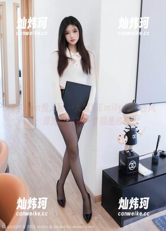Xiuren秀人网 - 大琪琪Emily的白色风暴：原图里的每一寸都是故事！