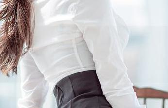 Yebin(전예빈)的夏天写真：夏天不止是季节，图册里还有那些无法忘怀的小瞬间！