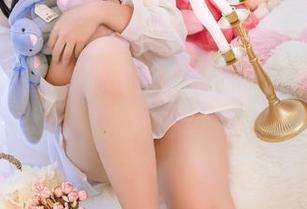 lovely呆玄与她的甜心：原图中的微风与光影舞动