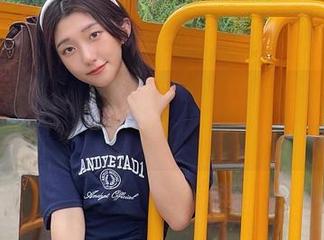 当roroki骷髅姬遇上清纯：那些私房图片里的微妙欲望