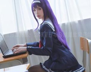 兔玩映画图库揭秘：为何夏日与白丝如此完美结合？