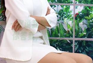初夏女神 - 你说我黑？点点的写真合集给你答案，免费查看！