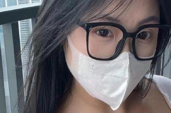 微密圈 - 可爱的肉巴的丝袜写真，真是让人怀疑我眼光的写真图片！