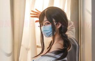 在旗袍的裹挟中：啊日日_Ganlory的cos梦想分享之旅！