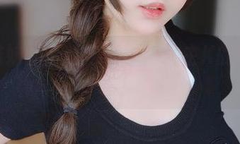 吉他妹妹的音韵与美图：女主K的壁纸故事！