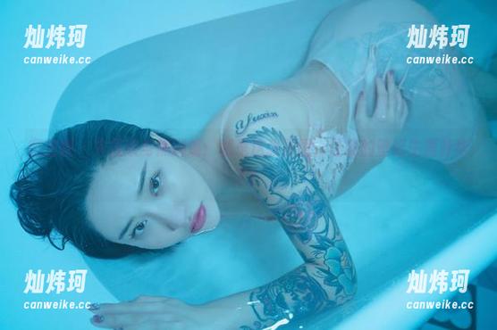 微密圈 - 宋昱欣与黑蝴蝶：就是这张原图，让我的壁纸生涯升华了！