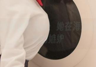 图片里的小仓千代w：她在海边的惬意和我的嫉妒
