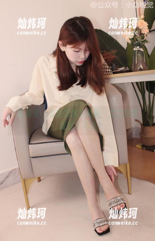 小众视觉 - 灰丝图包大揭秘：兰兰的美，别处寻不到