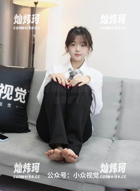 小众视觉 - 短裙的轻盈舞动，惠子的原图集带你飞！
