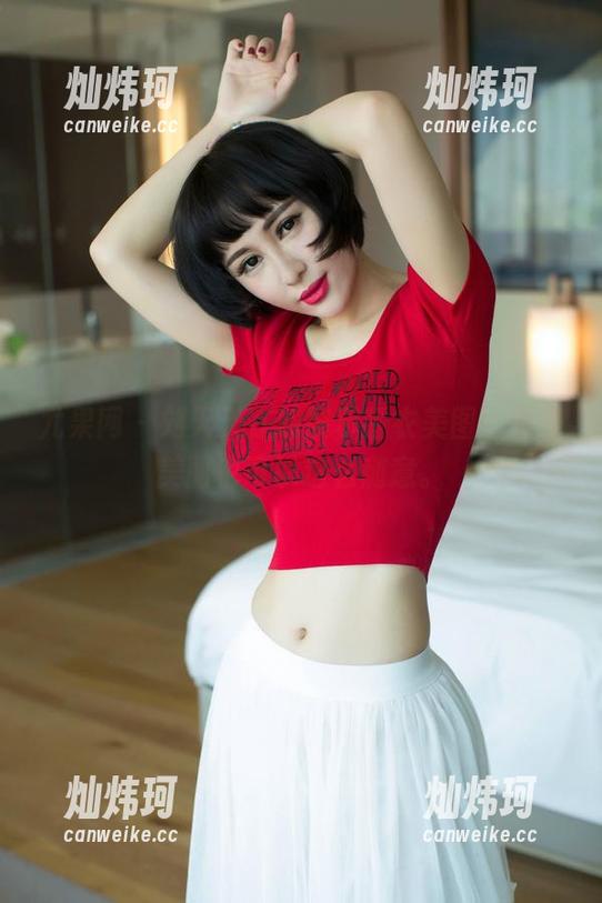 尤果网-刘天天 尤果网 - 刘天天在线展示睡衣美图,原来美丽也可以这么随意。