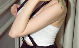 尤果网 - 空姐转身间的幽默感——李焱写真合集，值得你登机！