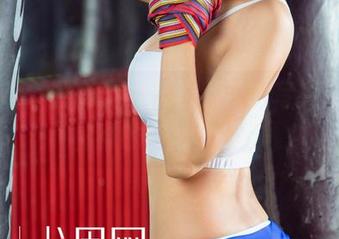 尤果网 - 逃离现实，松果儿的写真带你进棉袜的奇妙世界！