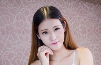 尤物馆 - 孟狐狸FoxYini泳池作品：图集里又一波清凉的逗趣横生