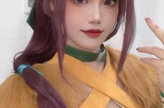 在线上，戚顾儿的连衣裙原图，简直就是美的真谛！