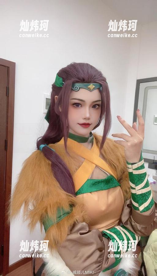 戚顾儿 在线上,戚顾儿的连衣裙原图,简直就是美的真谛!