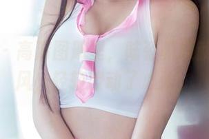 推女郎 - 高清图册里，陆瓷校服就像一阵风，轻轻撩动了心弦。