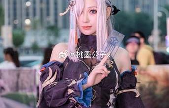 希娜小姐的每一张都可以下载？桃墨公子是不是太狠了！