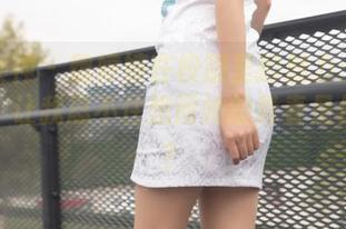 梦丝女神 - 魏婷婷在校服里的魅力：这组写真，让我忍不住想问她的青春是什么样？
