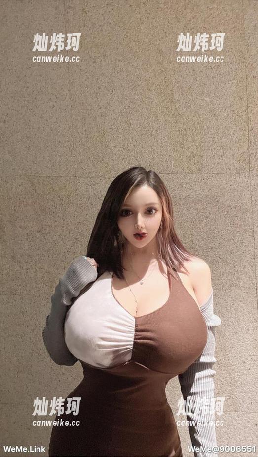 微密圈 - 梦露veronica教你如何把生活过得像她的粉色写真一样甜蜜，图包来啦，准备好心动了吗？