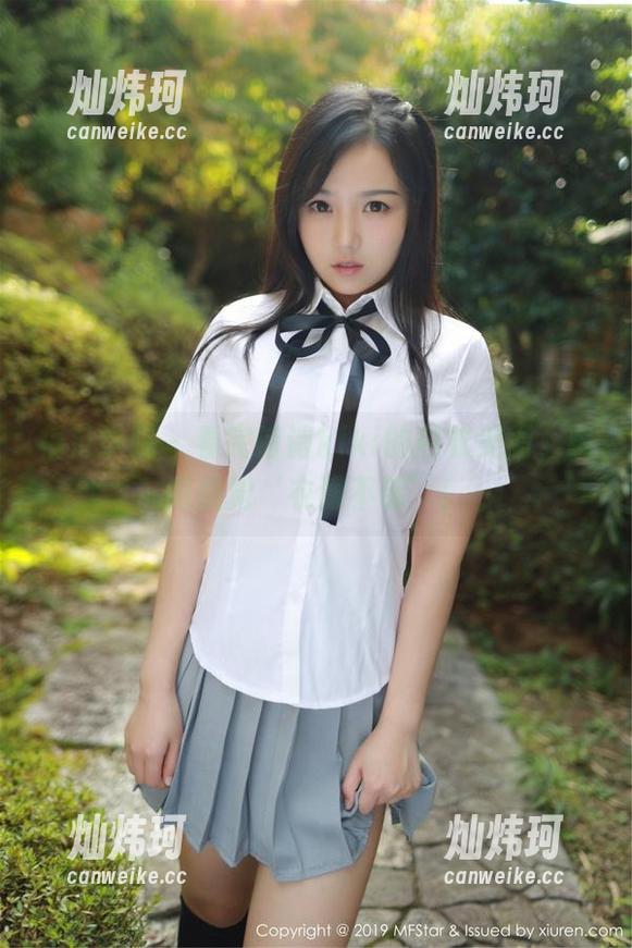 模范学院 - 看完诗诗kiki的内衣美图，瞬间感觉‘衣服不够’！