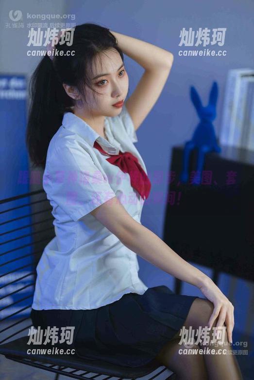 洛桑w伊梓 跟随小草神洛桑w伊梓的脚步,美图、套图、还有心动的瞬间!