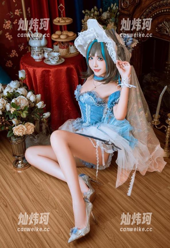 源纱希喵喵喵比基尼在线写真，瞧这自信，简直比我的冰淇淋还要甜！