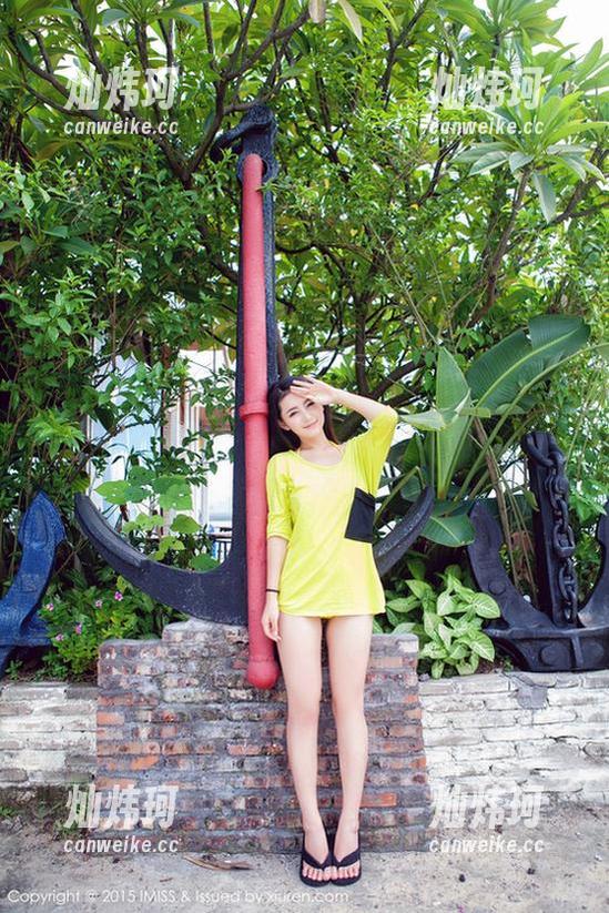 爱蜜社-瑞妤 爱蜜社 - 全集原图来了!瑞妤白色写真,仿佛是一场微妙的调皮游戏