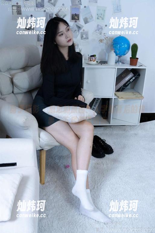 甜予摄影-思思 甜予摄影 - 思思的原图:人字拖背后的故事,下载需谨慎哦