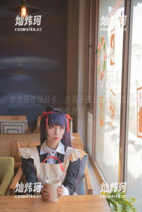 体操服在线打卡，白易子教主的写真就是这么绝妙