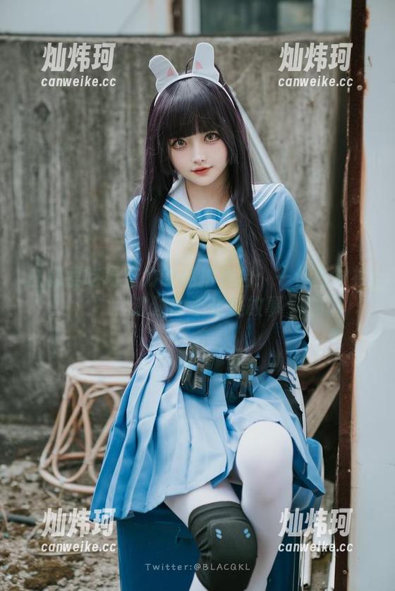白莉爱吃巧克力 白莉爱吃巧克力的私拍集合:一件白衬衫,讲述的不止是故事