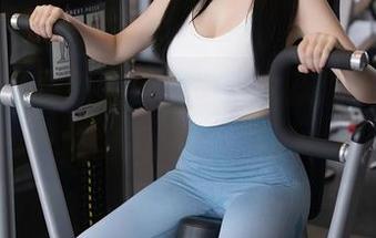 秀人网 - 最新登场！俞漫女孩作品，看看她的心情故事。