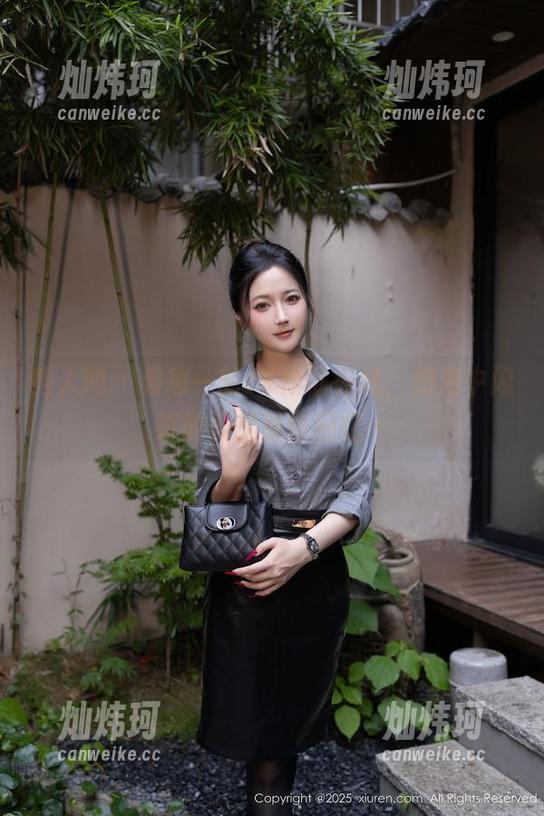 秀人网-恩一 秀人网 - 看恩一的JK作品在线,脑海中闪过的竟是那些回忆…