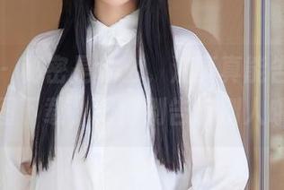 秀人网 - 秘密是什么，江真真能告诉你：原图下载，记得别告诉别人哦！