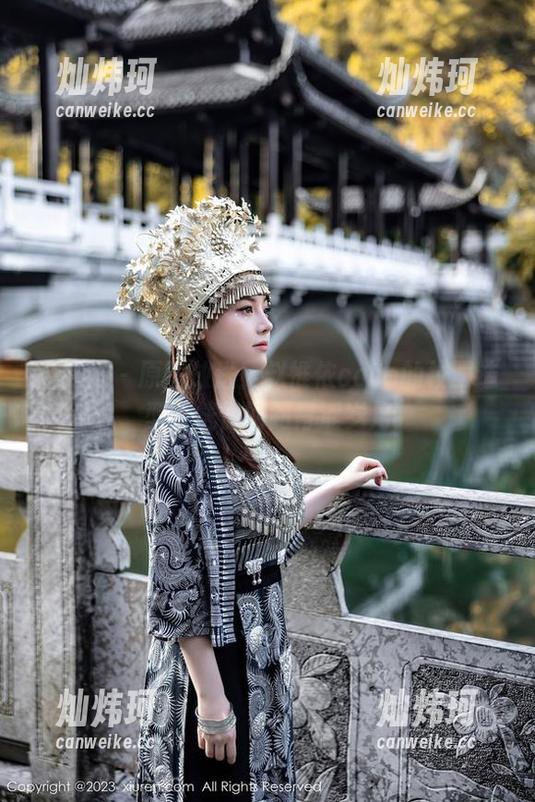 秀人网 - 原图放送！赵惟依coco的校服造型，恍惚回到青涩岁月