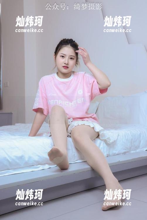 绮梦摄影 - 子涵的自拍大作，美图让人忍不住怀疑她是不是藏了个仙女朋友！