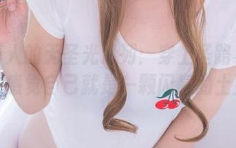 羊大真人的无圣光系列：穿上圣路易斯礼服，感觉自己就是一颗闪亮的土豆！