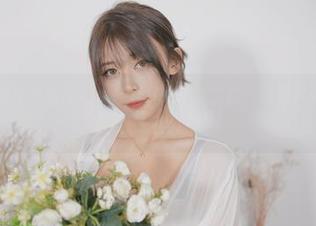 微密圈 - 看羊小雪juvia的520女仆装全套，谁说只有漫画才能让人脸红？