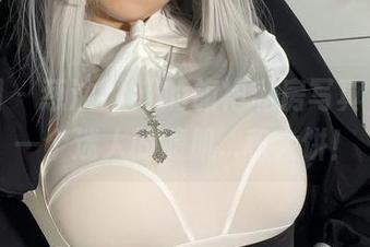 微密圈 - 葱油饼er的旗袍私房写真，给你一个迷人的腹肌...和大饼！