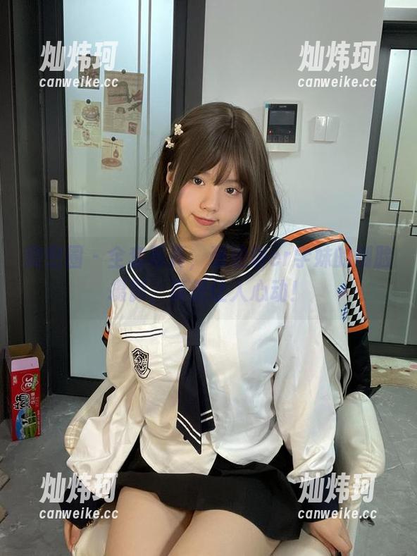 葱油饼er 微密圈 - 全套写真,葱油饼er学妹的侧脸摄影,真是让人心动!